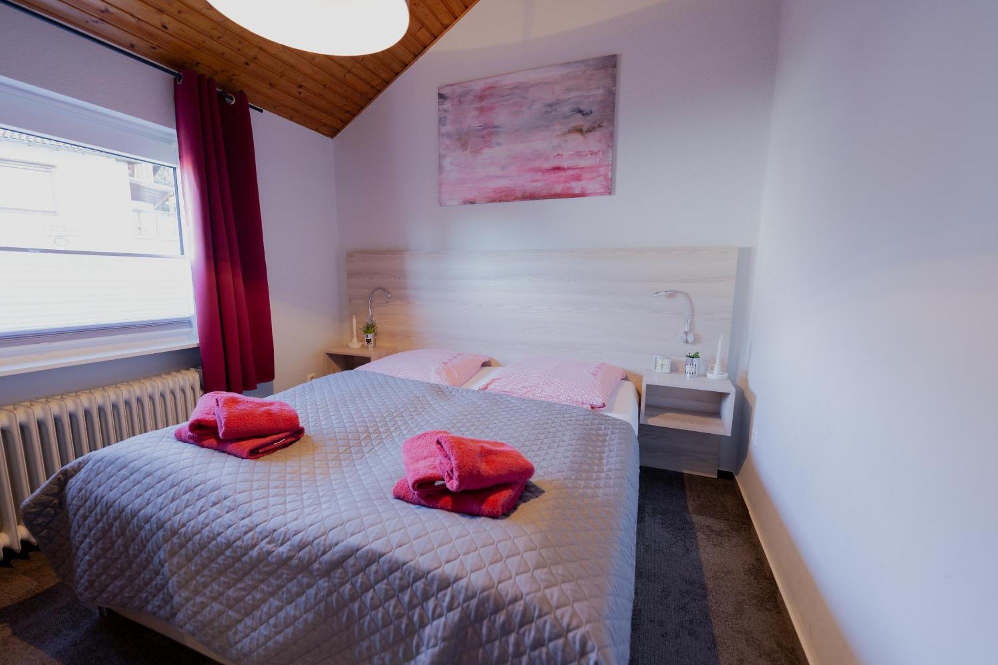 Ferienhaus Schoene Aussicht Ferienwohnung Rot Hemfurth-Edersee 外观 照片